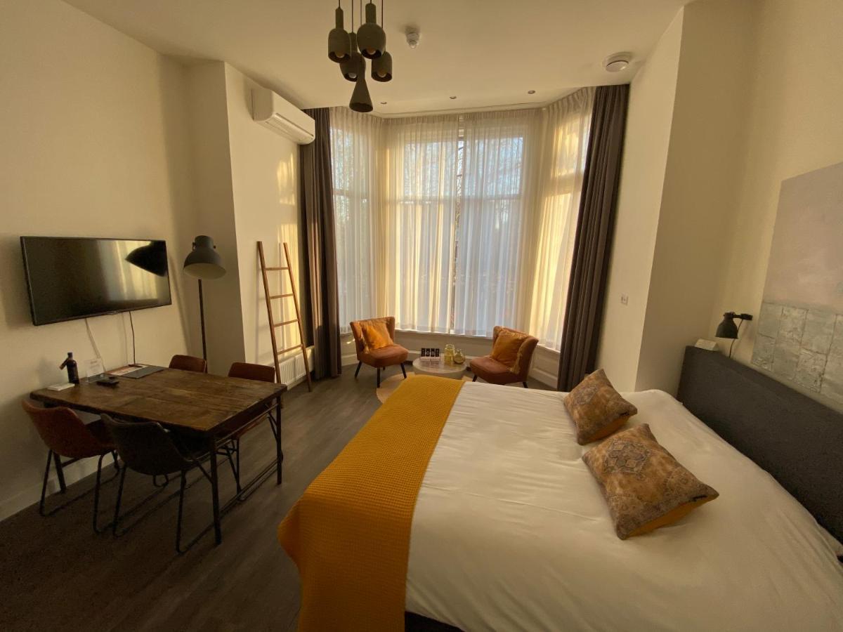 Hotel Oranjestaete Неймеген Экстерьер фото