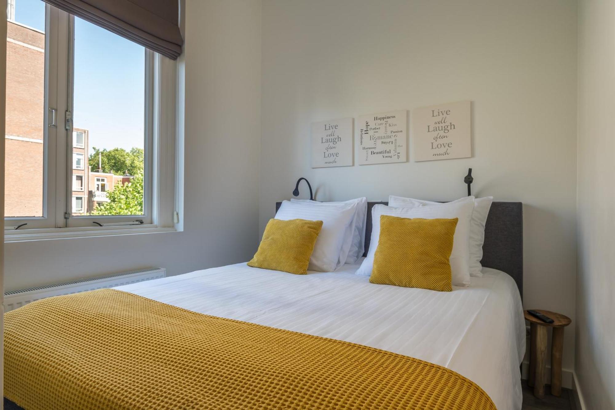 Hotel Oranjestaete Неймеген Экстерьер фото