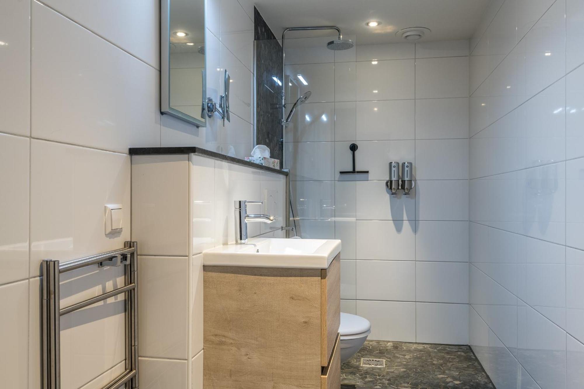 Hotel Oranjestaete Неймеген Экстерьер фото