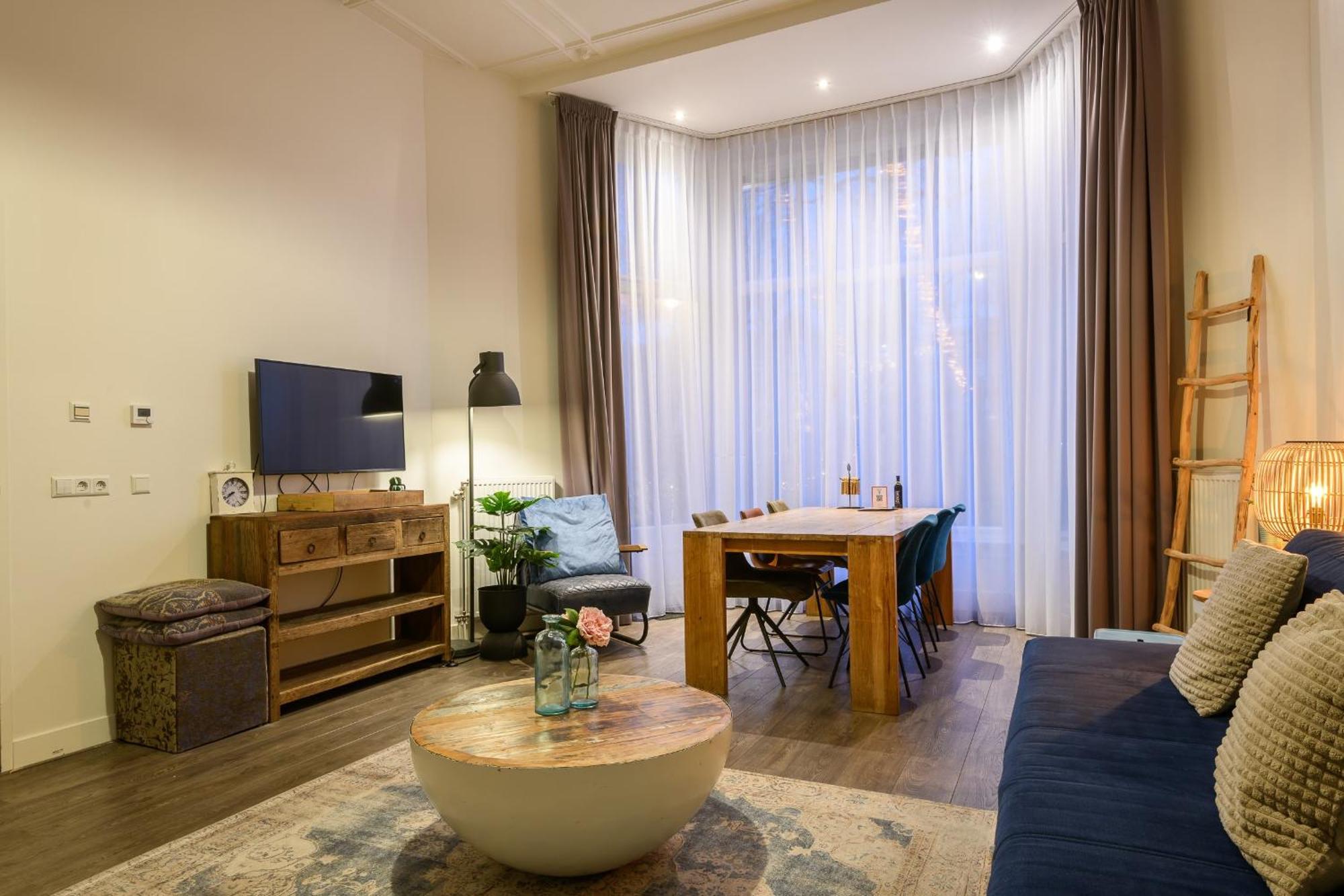 Hotel Oranjestaete Неймеген Экстерьер фото